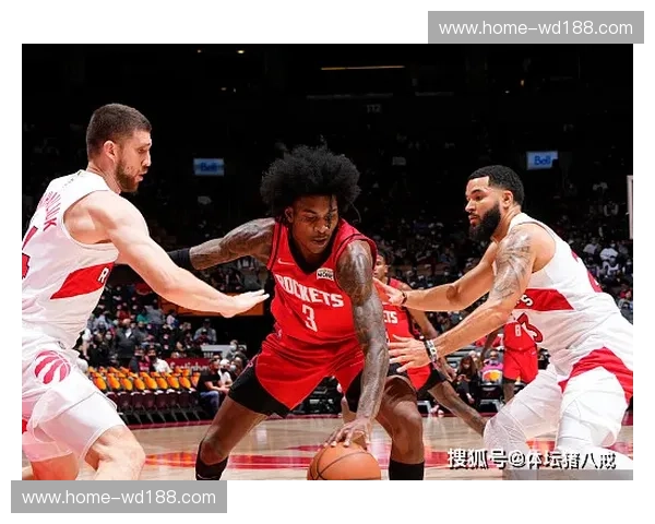 斯特拉斯堡采用高压逼抢战术 曾撕破巴黎后场传球线路