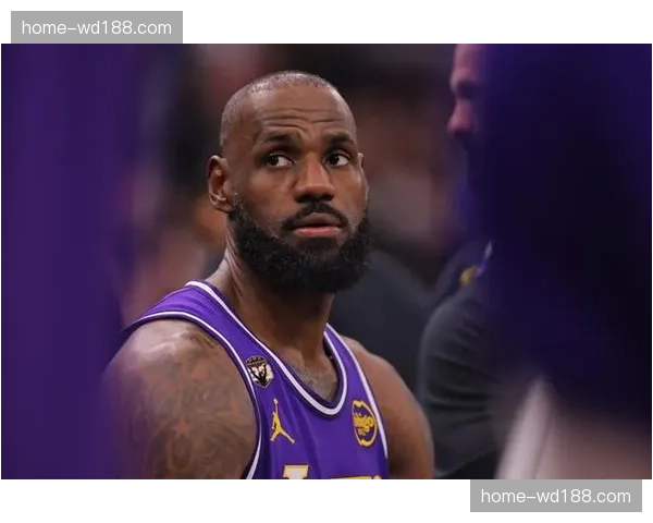 骑士51.5亿估值排第十六 詹姆斯可能回归引发市值波动预期